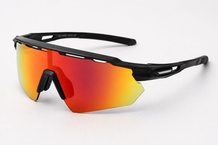 Photochromic cycling glasses